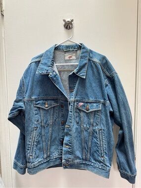 Classic Men's Blue Denim Jacket